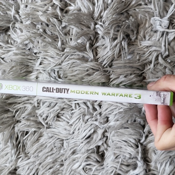 Call of duty MW3 l Xbox l Xbox 360 l mature l video game l gamer l disc - Picture 3 of 4